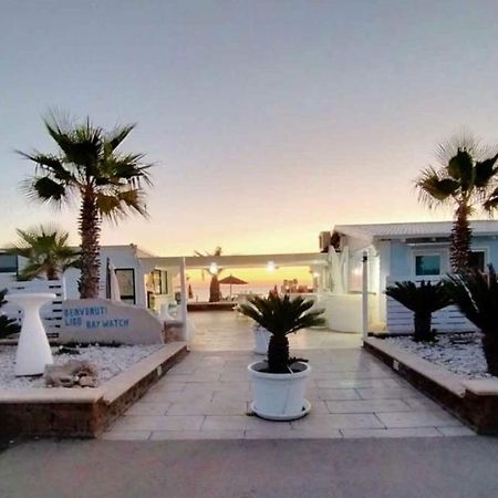 Baywatch Hotel Margherita Di Savoia Exterior photo